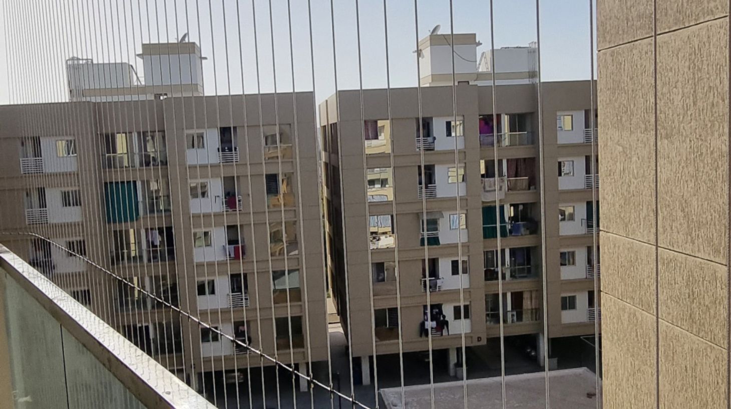 Invisible Grill for Child Safety